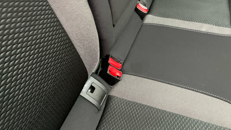 Nissan Qashqai 1.3 DiG-T N-Connecta 5dr [Glass Roof Pack] Petrol Hatchback